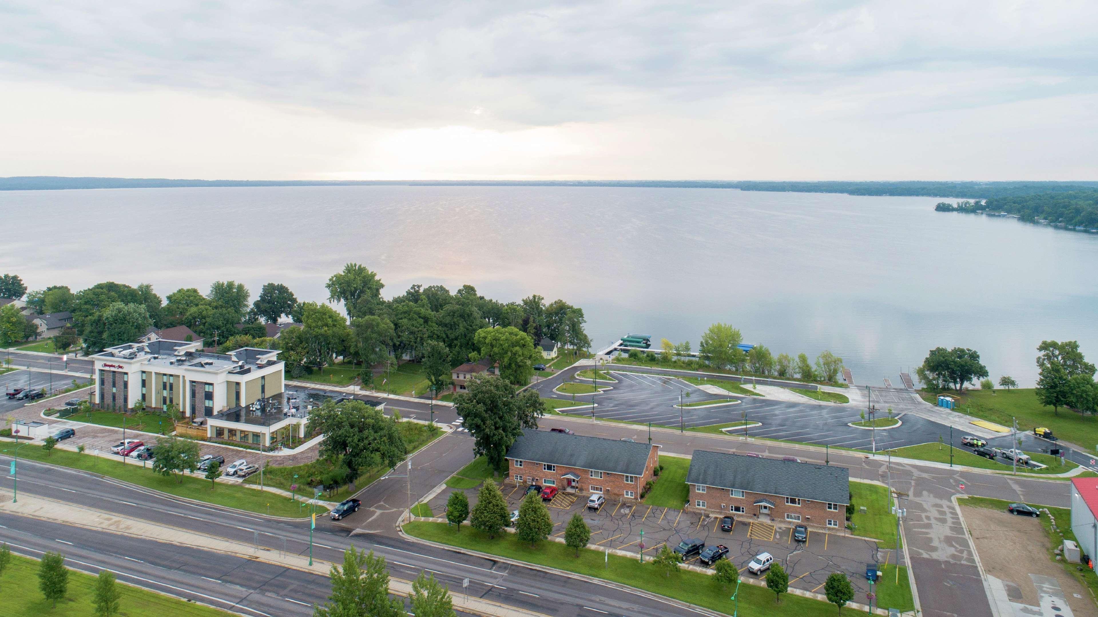 Hampton Inn Spicer Green Lake, Mn Bagian luar foto